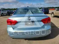 2013 Volkswagen Passat фото