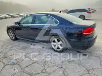 2013 Volkswagen Passat photo