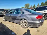 2013 Volkswagen Passat photo
