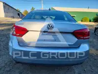 2013 Volkswagen Passat photo