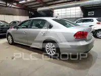 2013 Volkswagen Passat фото