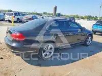 2013 Volkswagen Passat фото