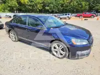 2013 Volkswagen Passat фото