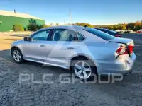 2013 Volkswagen Passat photo