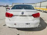 2013 Volkswagen Passat фото