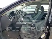 2013 Volkswagen Passat photo