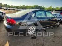 2013 Volkswagen Passat фото