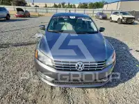 2013 Volkswagen Passat фото