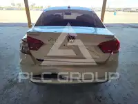2013 Volkswagen Passat photo