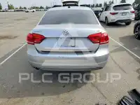 2013 Volkswagen Passat photo