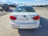 2013 Volkswagen Passat фото