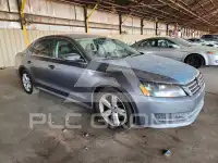 2013 Volkswagen Passat фото