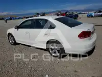 2013 Volkswagen Passat фото