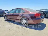 2013 Volkswagen Passat photo