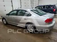 2013 Volkswagen Passat фото