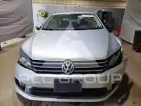 2013 Volkswagen Passat фото