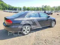 2013 Volkswagen Passat photo