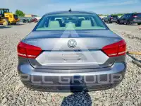 2013 Volkswagen Passat фото