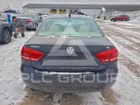 2013 Volkswagen Passat фото