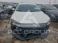 2013 Volkswagen Passat фото
