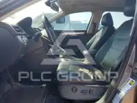 2013 Volkswagen Passat photo