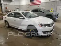 2013 Volkswagen Passat фото
