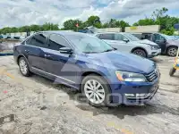 2013 Volkswagen Passat фото