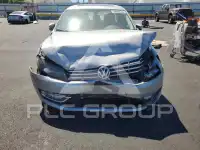 2013 Volkswagen Passat photo