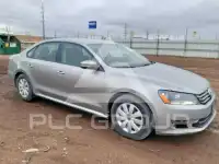 2013 Volkswagen Passat photo