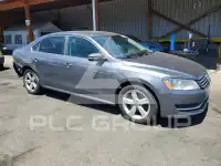 2013 Volkswagen Passat фото