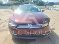 2013 Volkswagen Passat фото