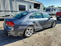 2013 Volkswagen Passat фото