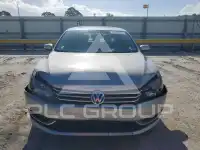 2013 Volkswagen Passat фото
