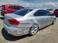 2013 Volkswagen Passat фото