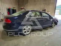 2013 Volkswagen Passat фото