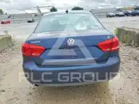 2013 Volkswagen Passat photo