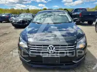 2013 Volkswagen Passat photo
