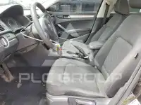 2013 Volkswagen Passat photo