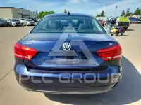 2013 Volkswagen Passat фото