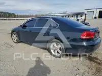 2013 Volkswagen Passat photo