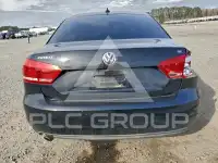 2013 Volkswagen Passat photo