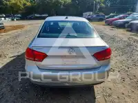 2013 Volkswagen Passat фото