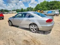 2013 Volkswagen Passat фото