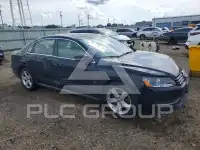 2013 Volkswagen Passat photo