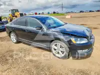 2013 Volkswagen Passat фото