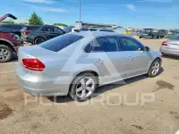 2013 Volkswagen Passat фото