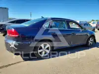2013 Volkswagen Passat фото