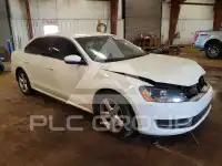2013 Volkswagen Passat фото