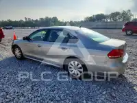 2013 Volkswagen Passat фото