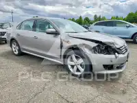 2013 Volkswagen Passat photo